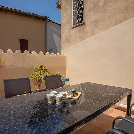 Апартаменты Appt Centre Vieux Terrasse